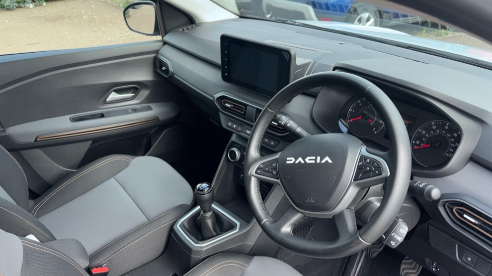 Dacia Sandero Stepway 1.0 TCe Extreme 5dr Petrol Hatchback - Image 11