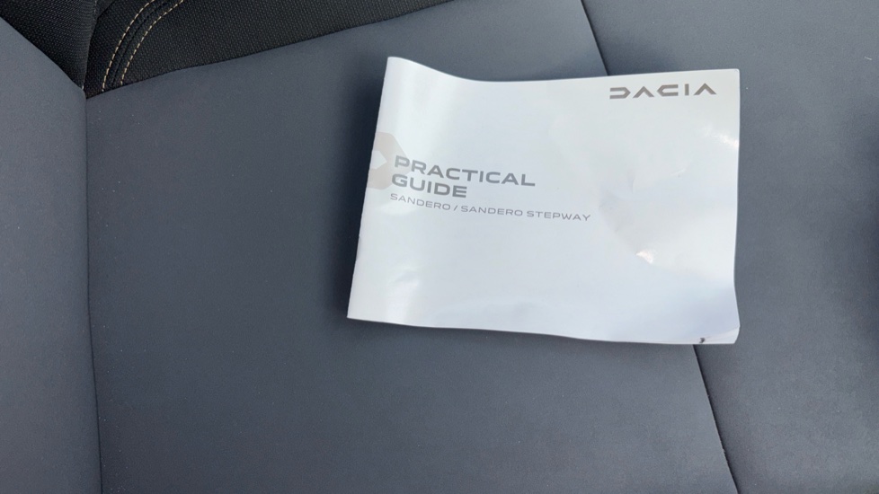 Dacia Sandero Stepway 1.0 TCe Extreme 5dr Petrol Hatchback - Image 19