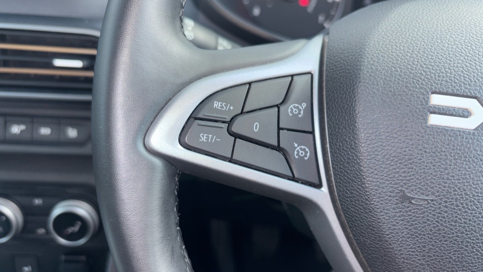 Dacia Sandero Stepway 1.0 TCe Extreme 5dr Petrol Hatchback - Image 32