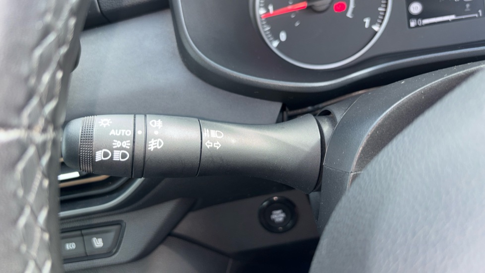 Dacia Sandero Stepway 1.0 TCe Extreme 5dr Petrol Hatchback - Image 34