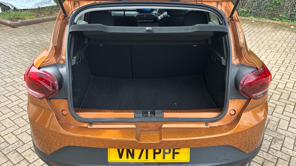 Dacia Sandero Stepway 1.0 TCe Prestige 5dr Petrol Hatchback - Image 4