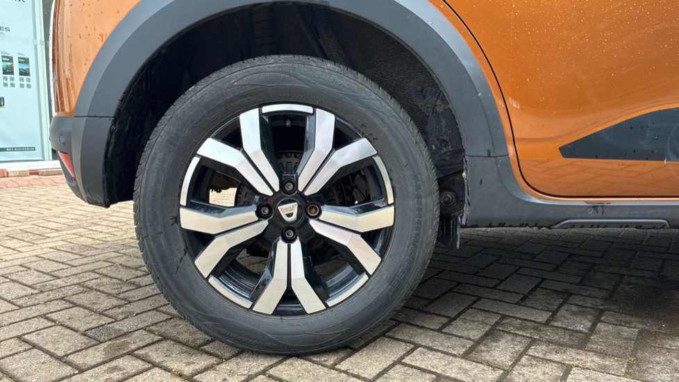 Dacia Sandero Stepway 1.0 TCe Prestige 5dr Petrol Hatchback - Image 7