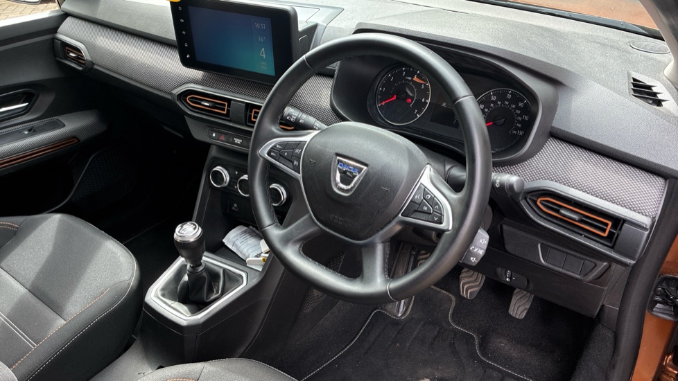 Dacia Sandero Stepway 1.0 TCe Prestige 5dr Petrol Hatchback - Image 11