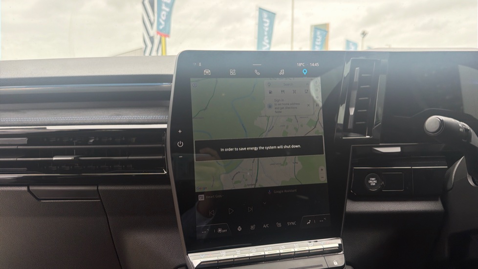 Renault Austral E-Tech FHEV Techno Esprit Alpine 5dr Auto Hybrid Estate - Image 12