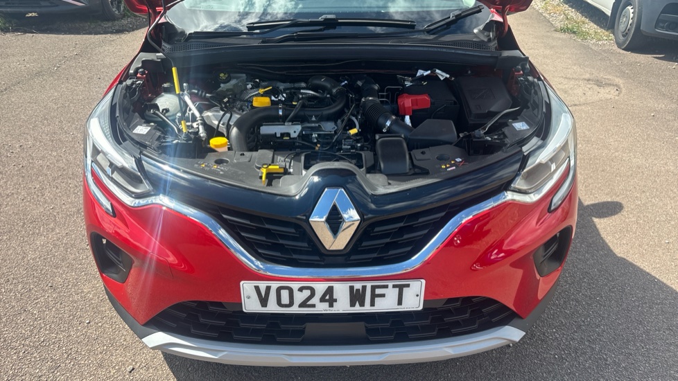 Renault Captur 1.0 TCE 90 Evolution 5dr Petrol Hatchback - Image 8