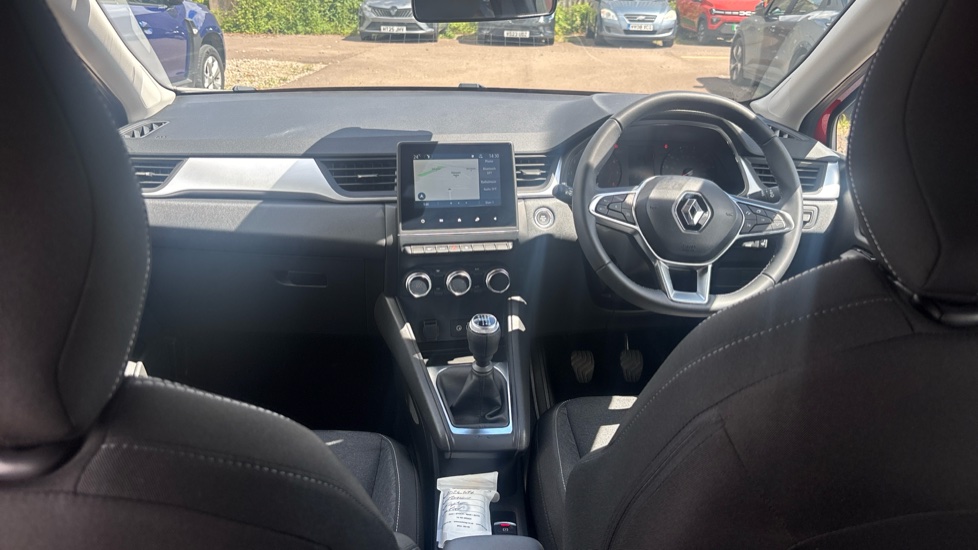 Renault Captur 1.0 TCE 90 Evolution 5dr Petrol Hatchback - Image 10