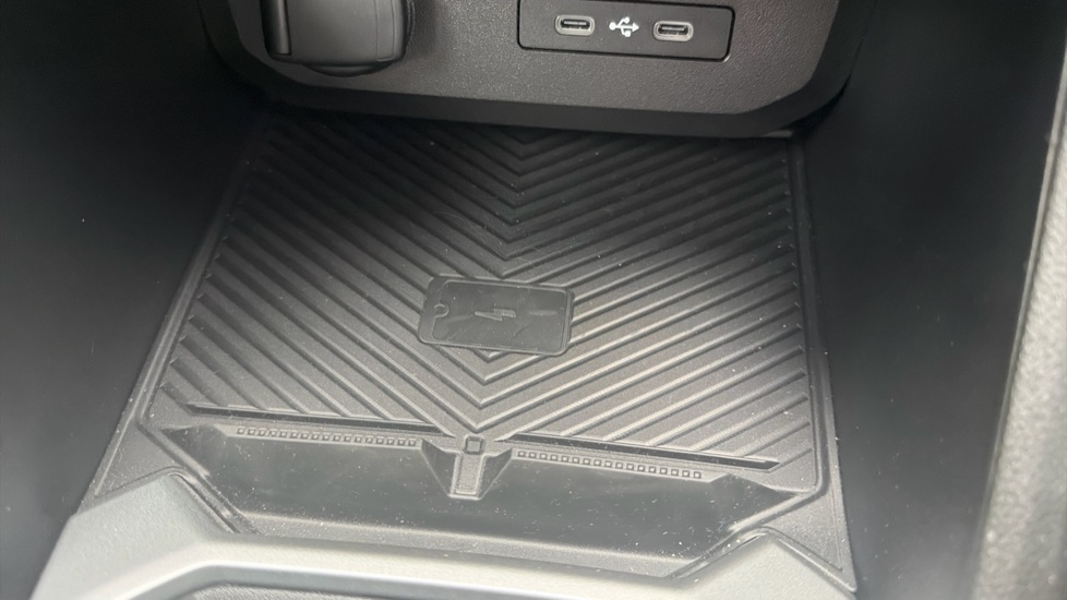 Dacia Duster 1.6 Hybrid 140 Extreme 5dr Auto Hybrid Estate - Image 21