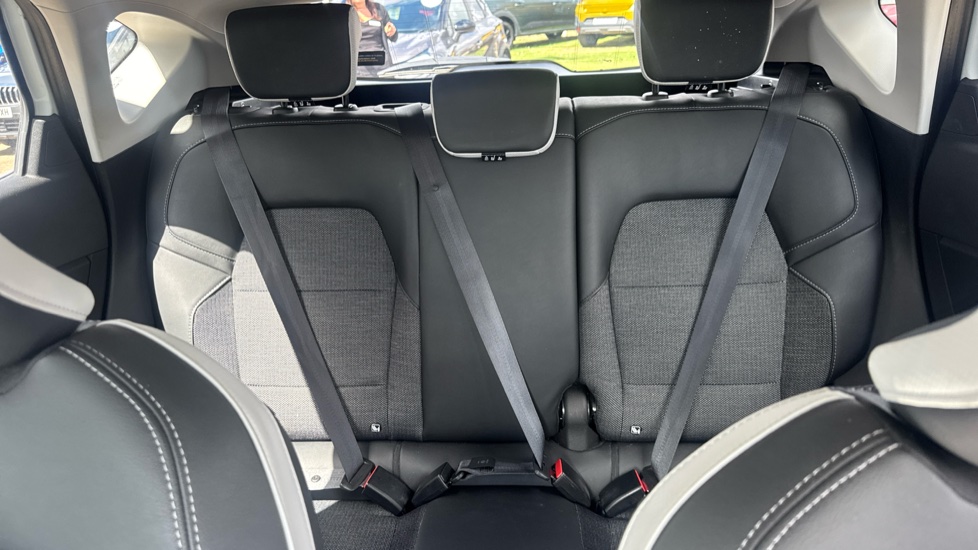 Renault Captur 1.3 TCE 130 S Edition 5dr EDC Petrol Hatchback - Image 15