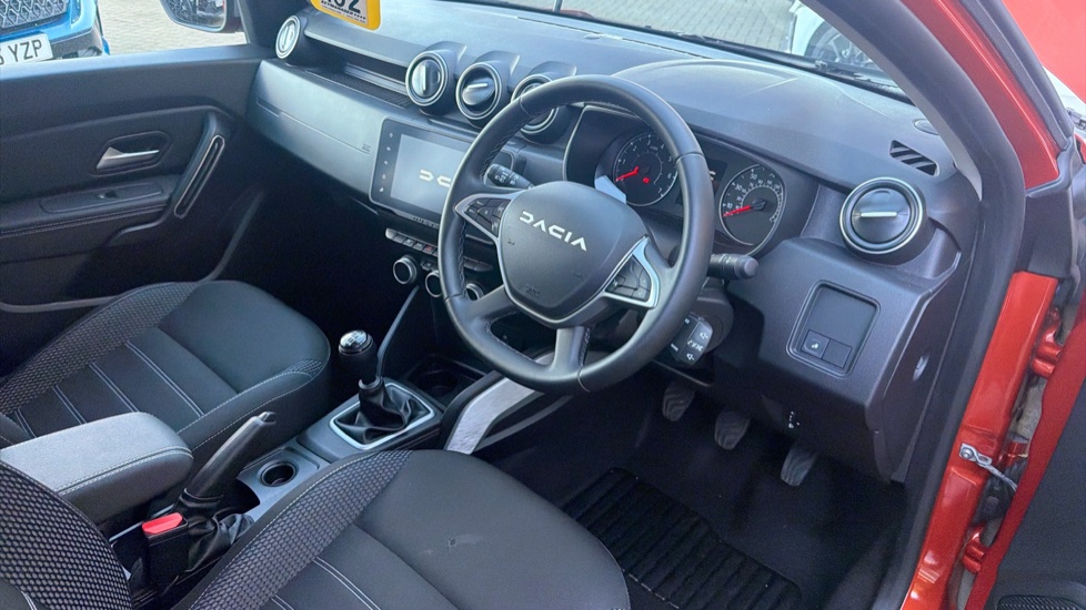 Dacia Duster 1.0 TCe 90 Journey 5dr Petrol Estate - Image 11