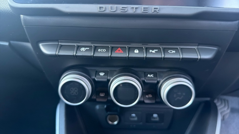 Dacia Duster 1.0 TCe 90 Journey 5dr Petrol Estate - Image 22