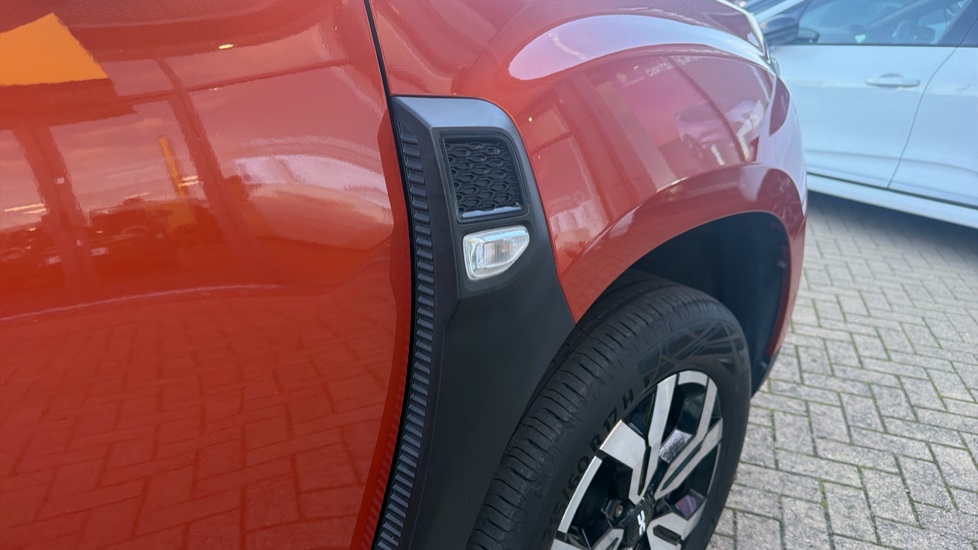 Dacia Duster 1.0 TCe 90 Journey 5dr Petrol Estate - Image 29