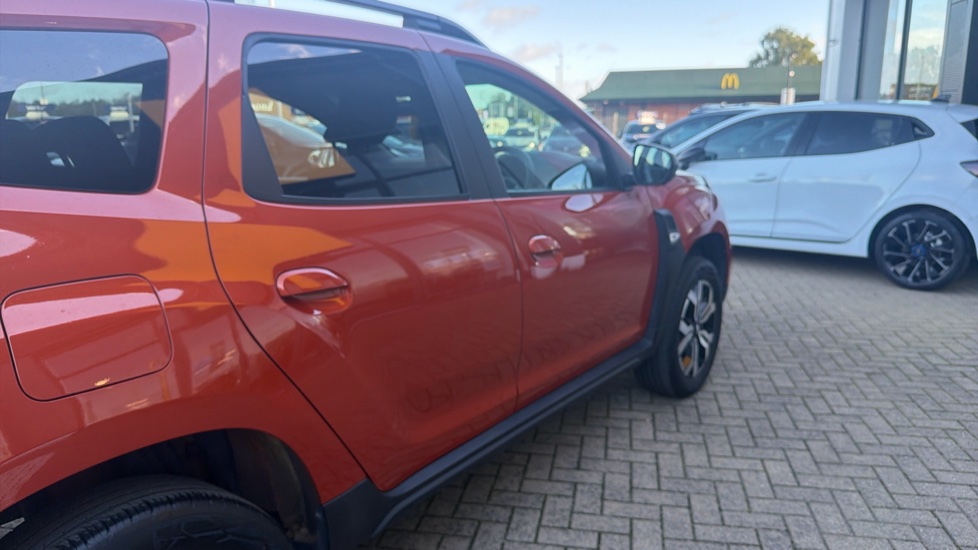 Dacia Duster 1.0 TCe 90 Journey 5dr Petrol Estate - Image 40