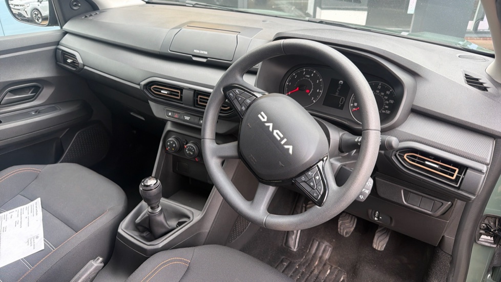Dacia Sandero Stepway 1.0 TCe Essential 5dr Petrol Hatchback - Image 14