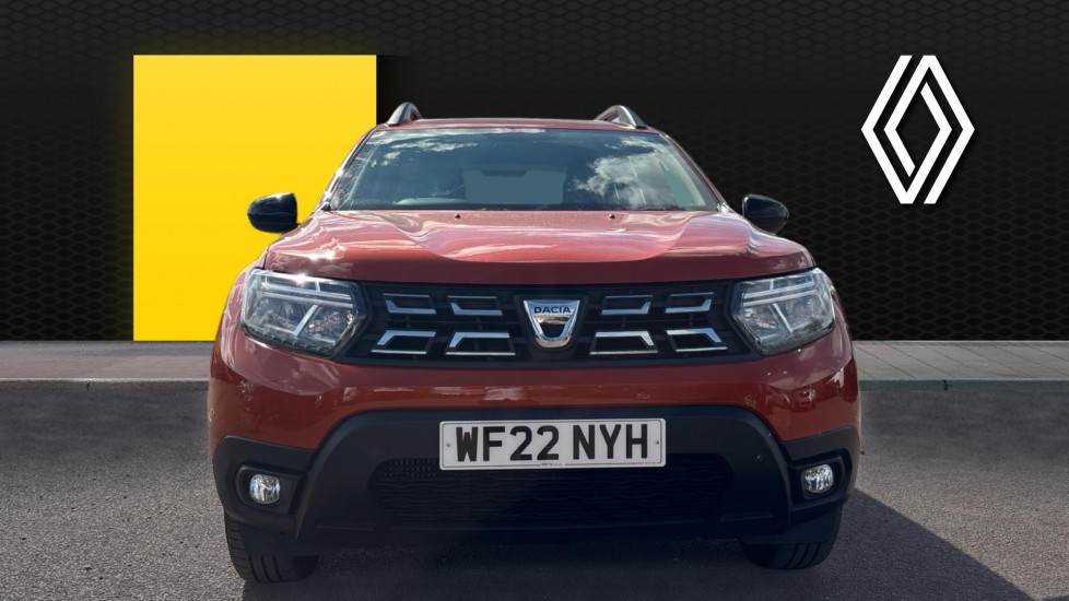 Dacia Duster 1.3 TCe 150 Comfort 5dr EDC Petrol Estate - Image 3