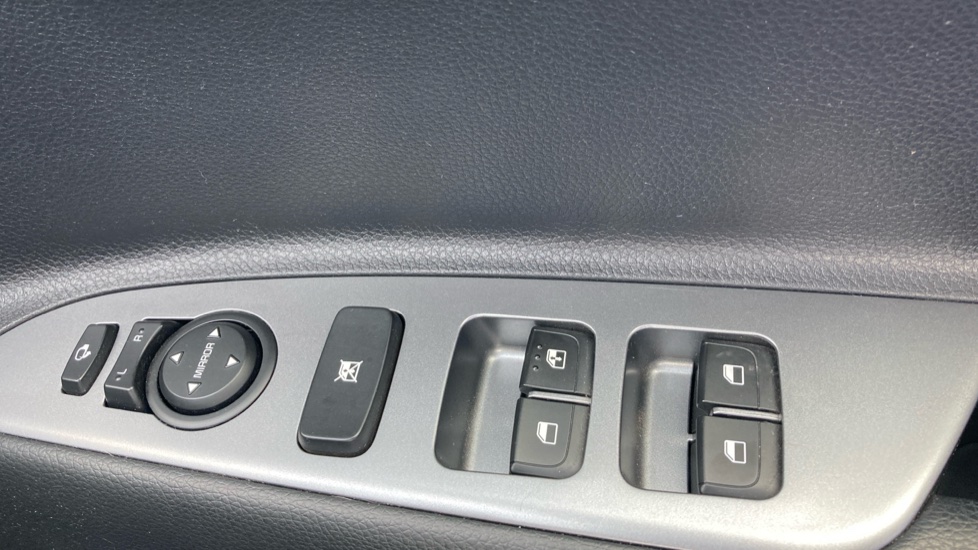 Kia Rio 1.0 T GDi 48V 118 GT-Line S 5dr Petrol Hatchback - Image 29