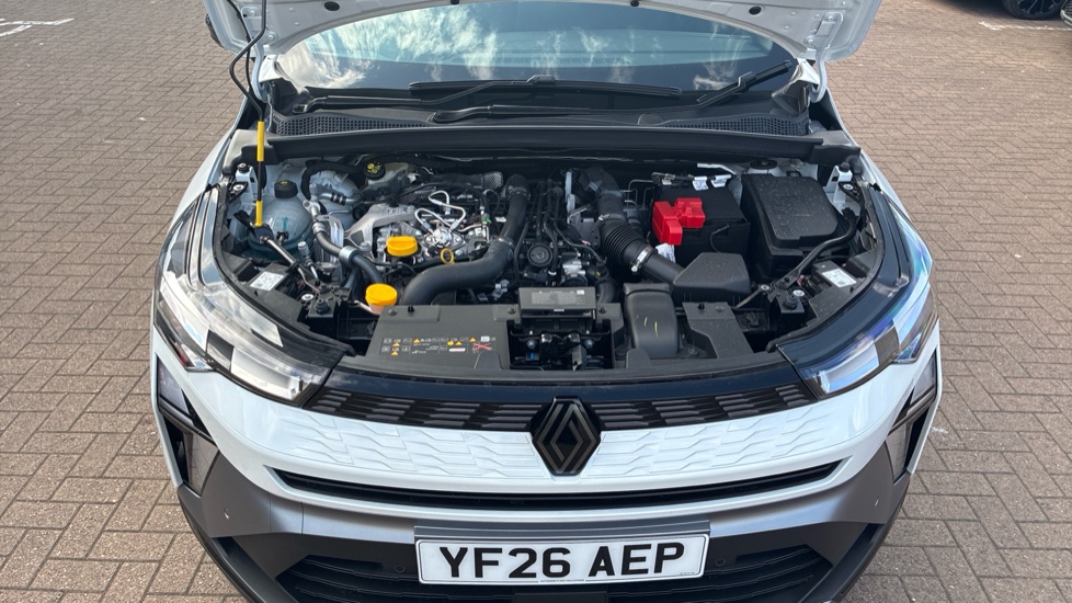 Renault Symbioz 1.3 TCe 140 Techno Esprit Alpine 5dr Petrol Estate - Image 8