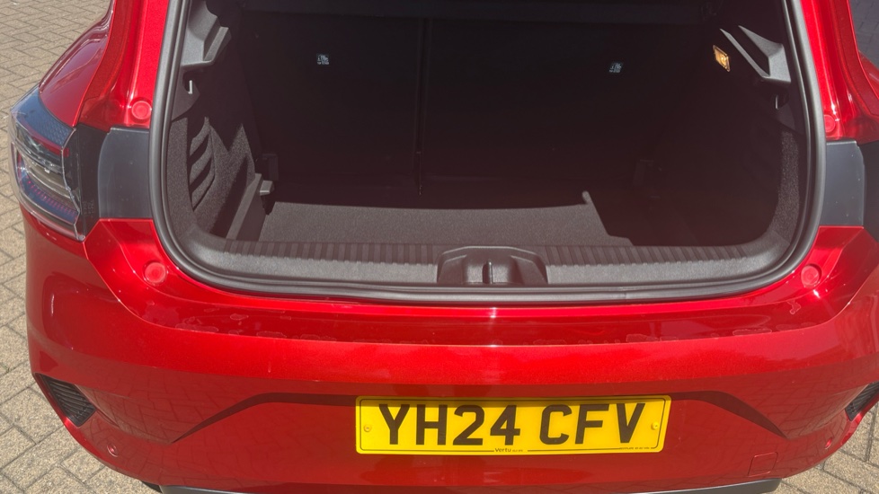 Renault Clio 1.0 TCe 90 Esprit Alpine 5dr Petrol Hatchback - Image 4