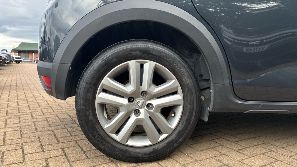 Dacia Sandero Stepway 1.0 TCe Comfort 5dr Bi Fuel Hatchback - Image 7
