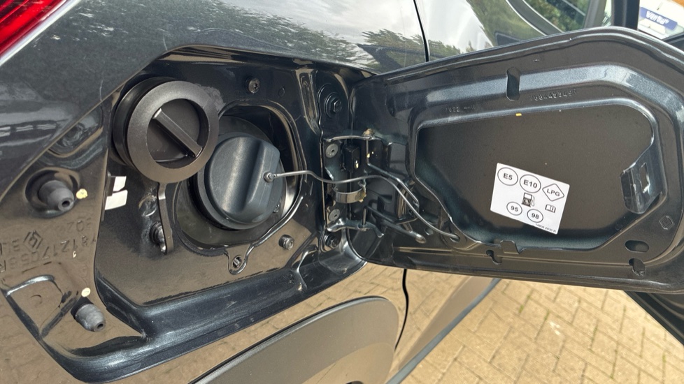 Dacia Sandero Stepway 1.0 TCe Comfort 5dr Bi Fuel Hatchback - Image 31