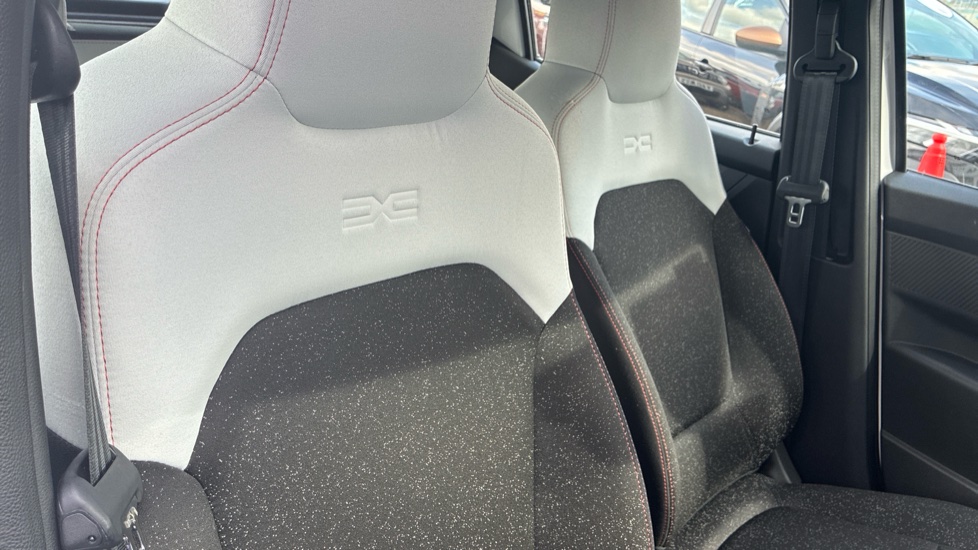 Dacia Spring 27kWh Expression 65 48kW 5dr Auto Electric Hatchback - Image 37