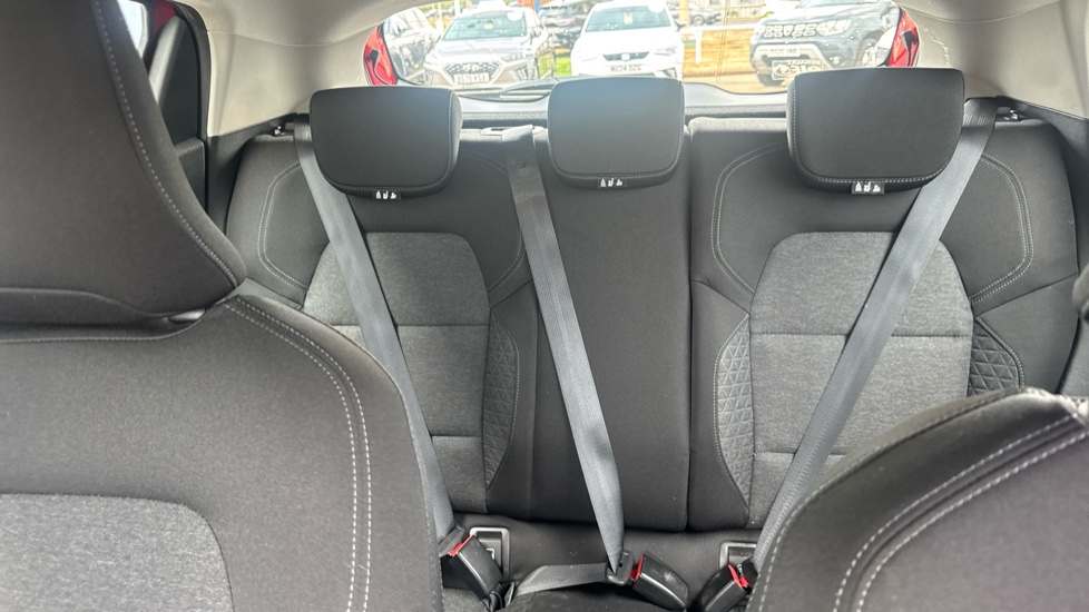 Renault Clio 1.0 TCe 100 Play 5dr Petrol Hatchback - Image 15