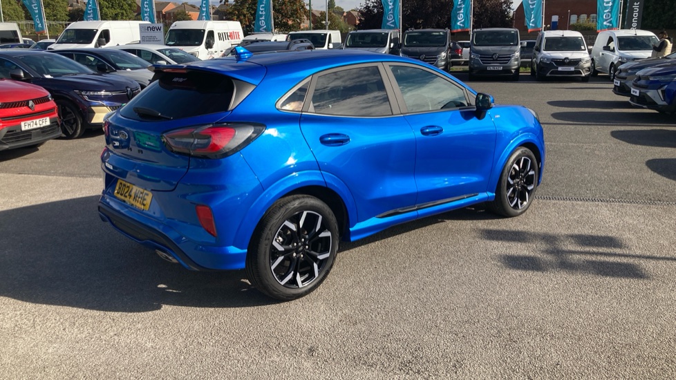 Ford Puma 1.0 EcoBoost Hybrid mHEV 155 ST-Line X 5dr Petrol Hatchback - Image 39
