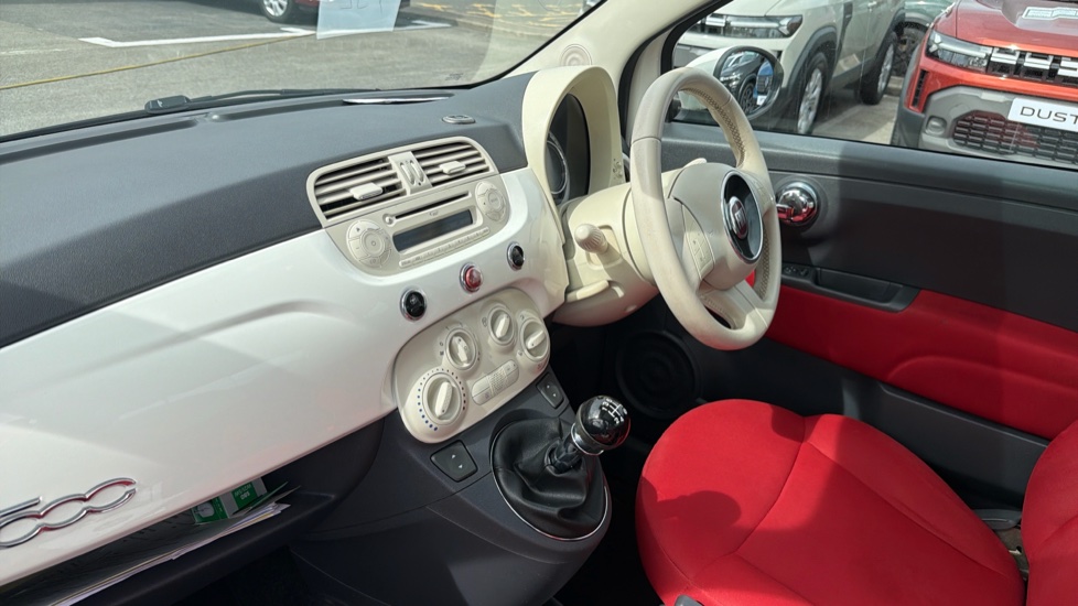 Fiat 500 1.2 Lounge 3dr [Start Stop] Petrol Hatchback - Image 9