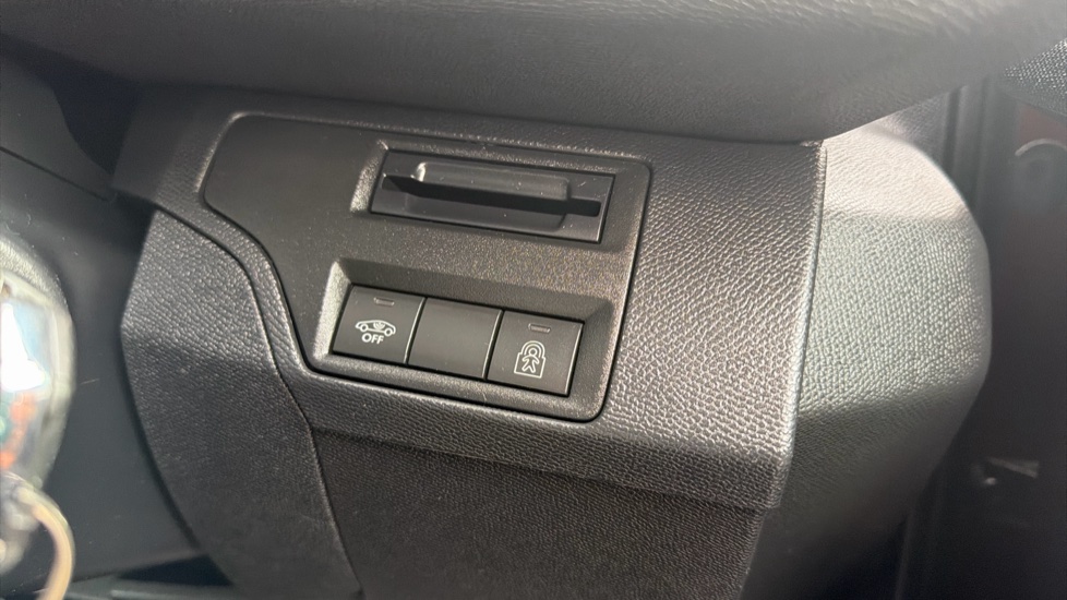 Peugeot 3008 1.2 PureTech GT Line 5dr Petrol Estate - Image 22