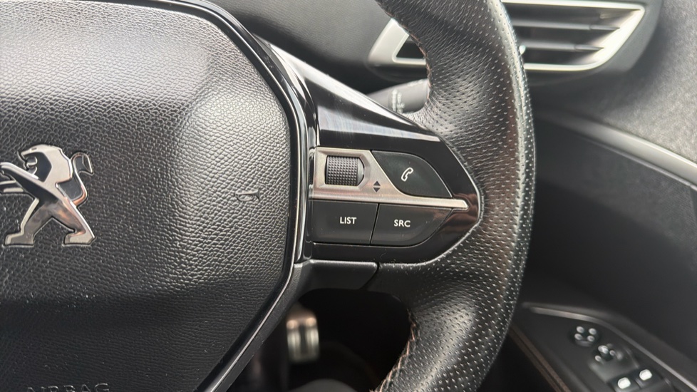 Peugeot 3008 1.2 PureTech GT Line 5dr Petrol Estate - Image 23
