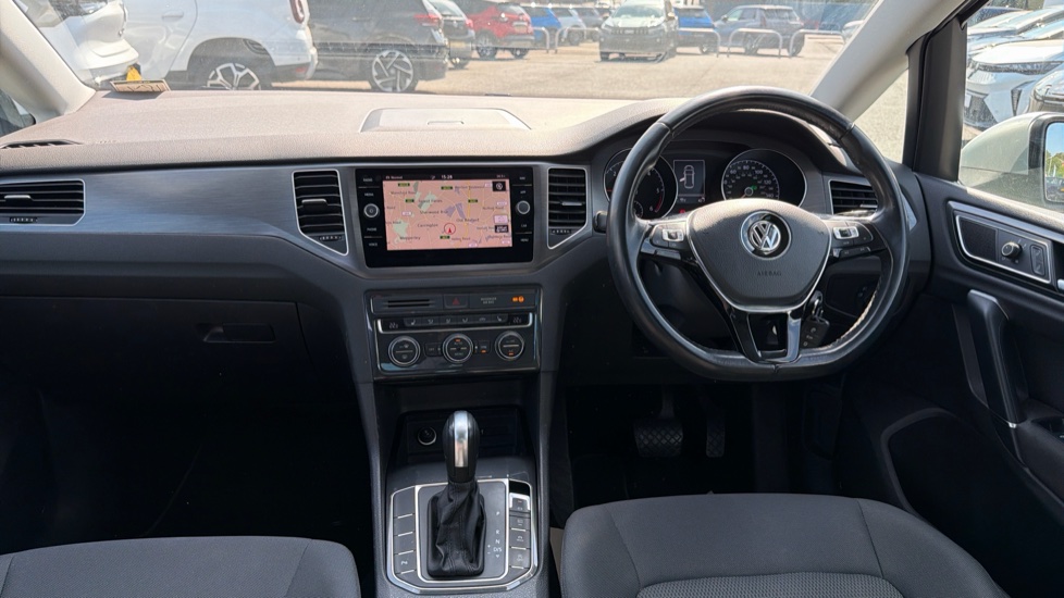 Volkswagen Golf SV 2.0 TDI 150 Match 5dr DSG Diesel Hatchback - Image 10