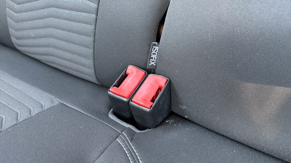 Ford Fiesta 1.0 EcoBoost Zetec 3dr Powershift Petrol Hatchback - Image 17