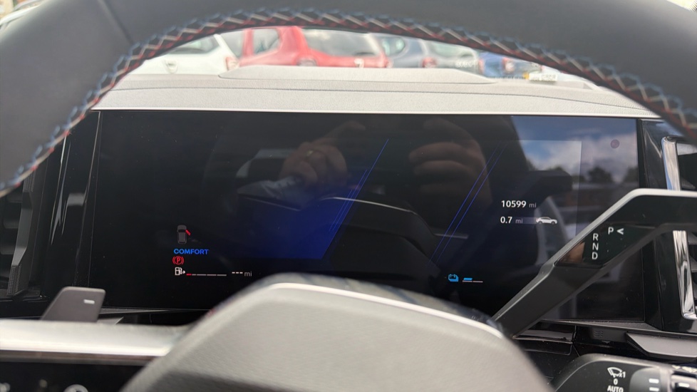 Renault Rafale E-Tech FHEV Techno Esprit Alpine 5dr Auto 4C Hybrid Estate - Image 18