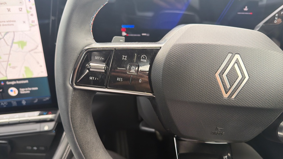 Renault Rafale E-Tech FHEV Techno Esprit Alpine 5dr Auto 4C Hybrid Estate - Image 26