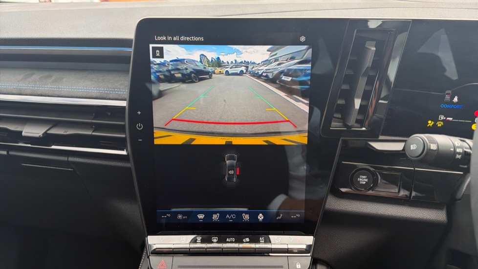 Renault Rafale E-Tech FHEV Techno Esprit Alpine 5dr Auto 4C Hybrid Estate - Image 28