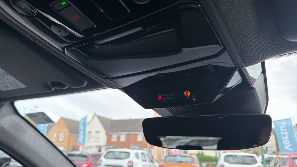 Renault Rafale E-Tech FHEV Techno Esprit Alpine 5dr Auto 4C Hybrid Estate - Image 32