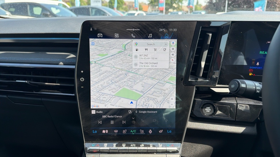 Renault Rafale E-Tech FHEV Techno Esprit Alpine 5dr Auto 4C Hybrid Estate - Image 12