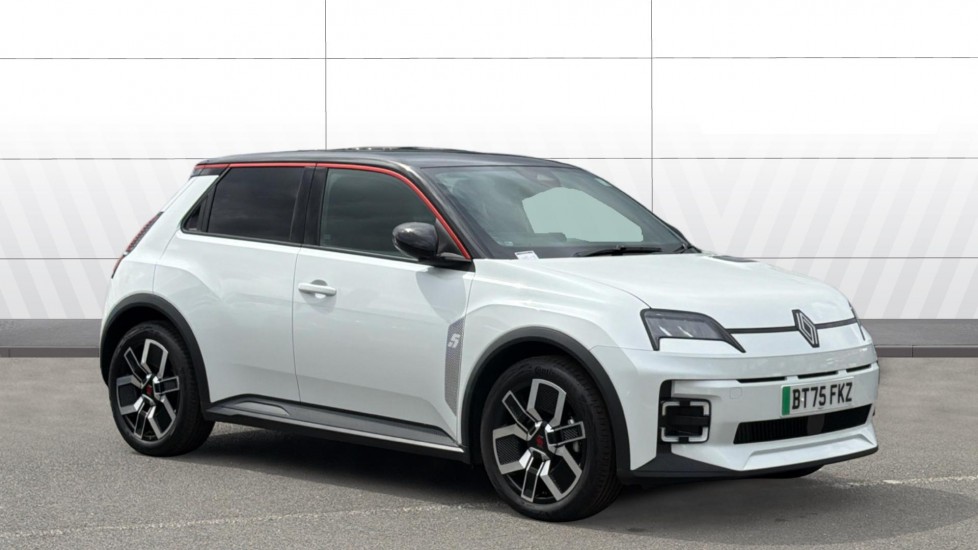 Renault 5 90kW Techno Urban Range 40kWh 5dr Auto Electric Hatchback - Image 1