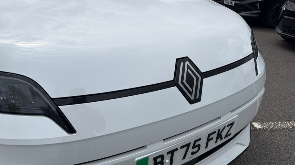Renault 5 90kW Techno Urban Range 40kWh 5dr Auto Electric Hatchback - Image 8