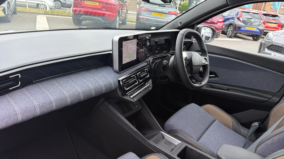 Renault 5 90kW Techno Urban Range 40kWh 5dr Auto Electric Hatchback - Image 9