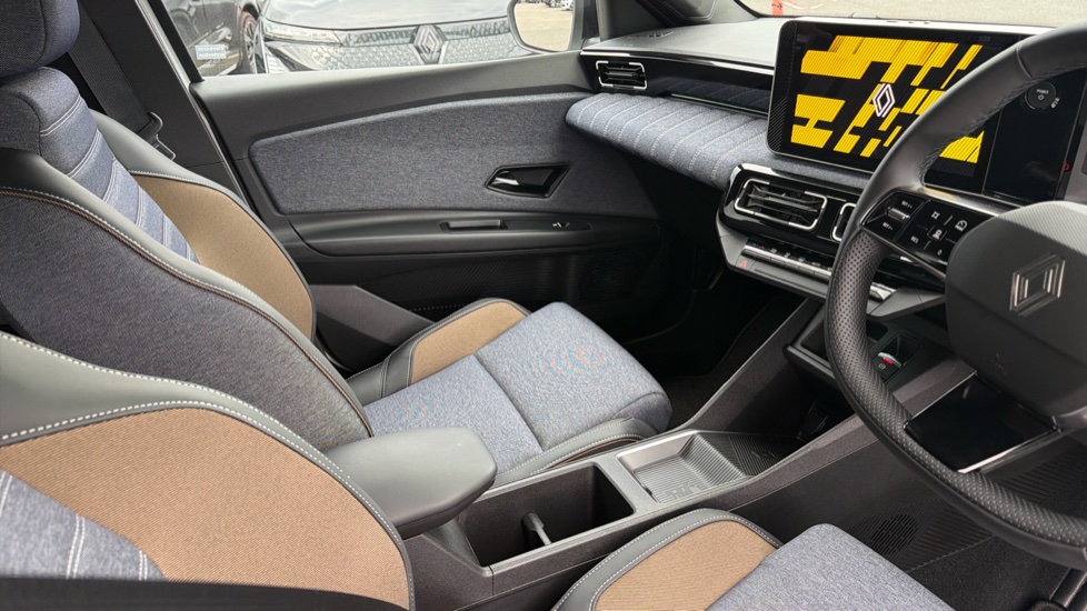 Renault 5 90kW Techno Urban Range 40kWh 5dr Auto Electric Hatchback - Image 14