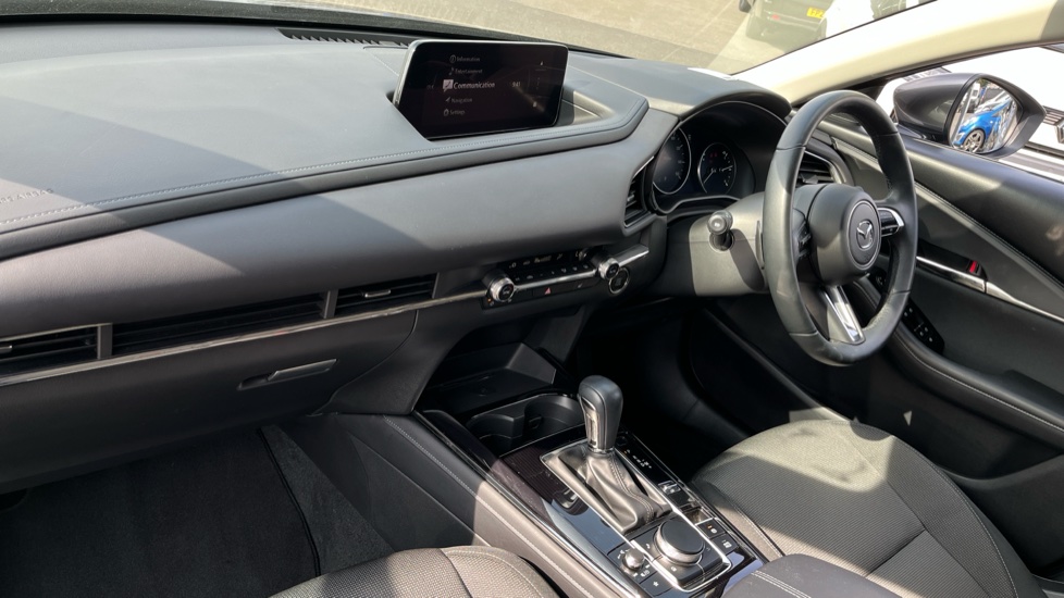 Mazda CX-30 2.0 e-Skyactiv G MHEV Exclusive-Line 5dr Auto Petrol Hatchback - Image 9