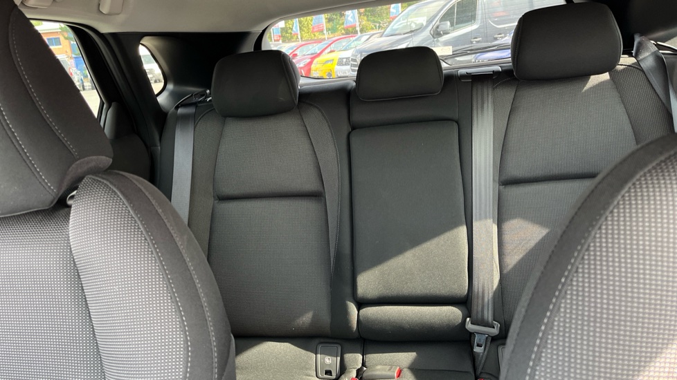 Mazda CX-30 2.0 e-Skyactiv G MHEV Exclusive-Line 5dr Auto Petrol Hatchback - Image 15