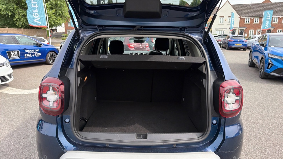 Dacia Duster 1.5 Blue dCi Prestige 5dr Diesel Estate - Image 4
