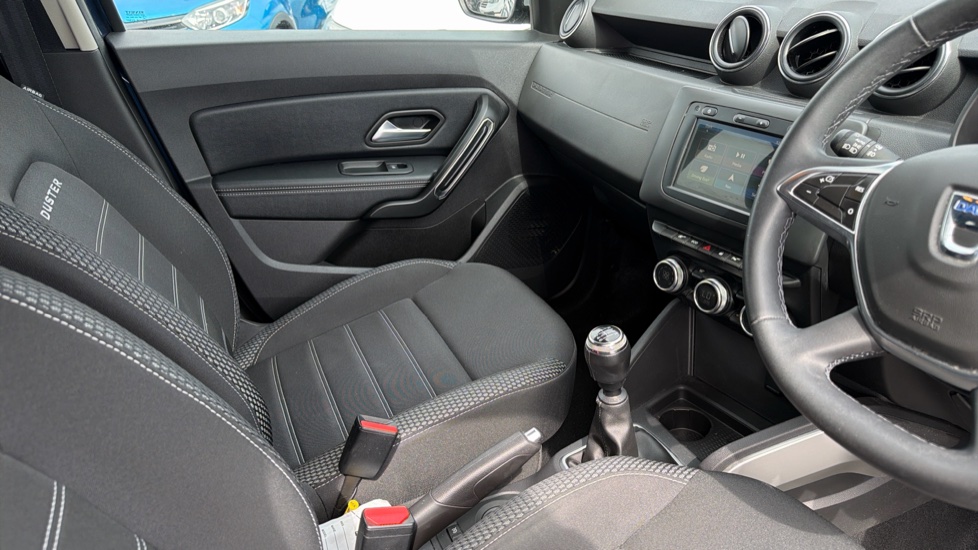 Dacia Duster 1.5 Blue dCi Prestige 5dr Diesel Estate - Image 14