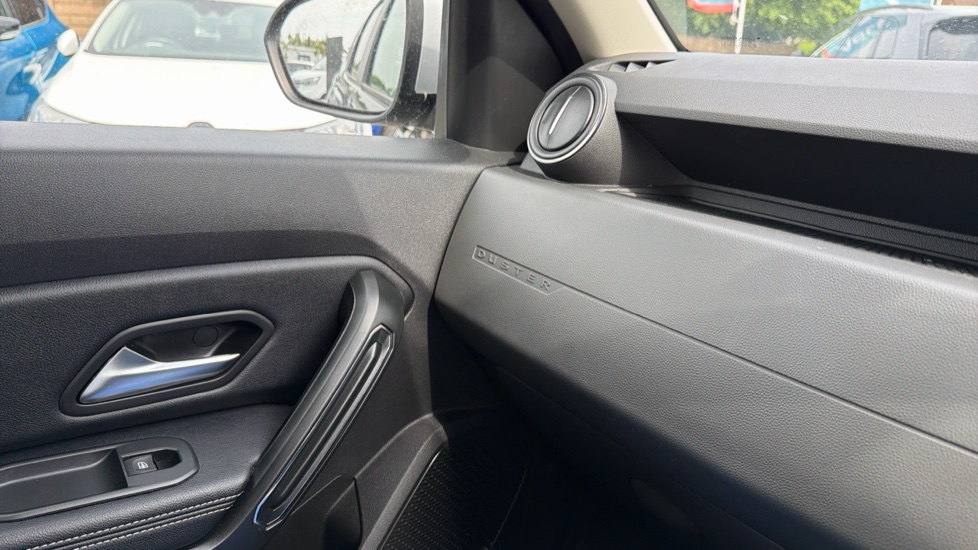 Dacia Duster 1.5 Blue dCi Prestige 5dr Diesel Estate - Image 32