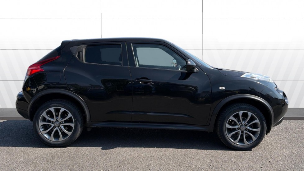 Nissan Juke 1.6 Tekna 5dr CVT Petrol Hatchback - Image 5