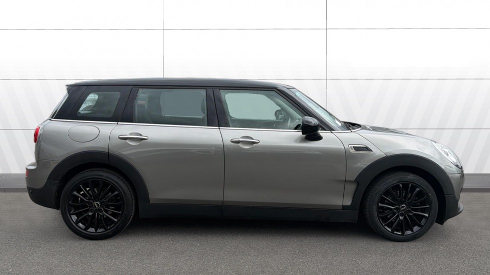 MINI Clubman 1.5 Cooper 6dr Petrol Estate - Image 5