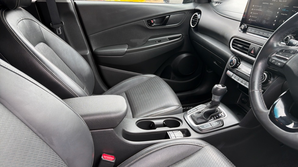 Hyundai KONA 1.6 GDi Hybrid Premium SE 5dr DCT Hybrid Hatchback - Image 14