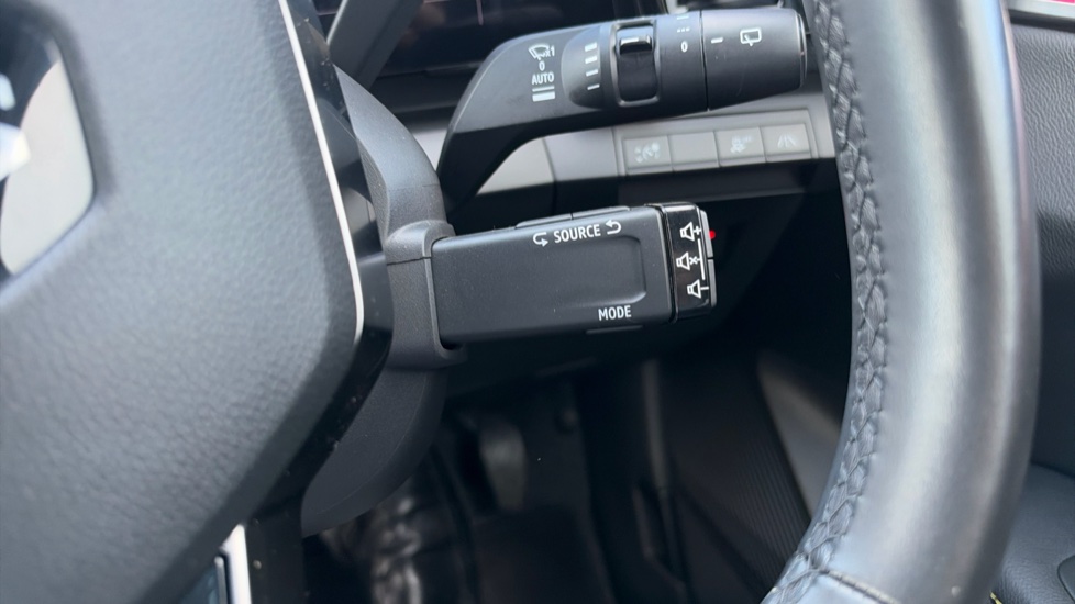 Renault Megane E-Tech EV60 160kW Techno 60kWh Optimum Charge 5dr Auto Electric Hatchback - Image 24