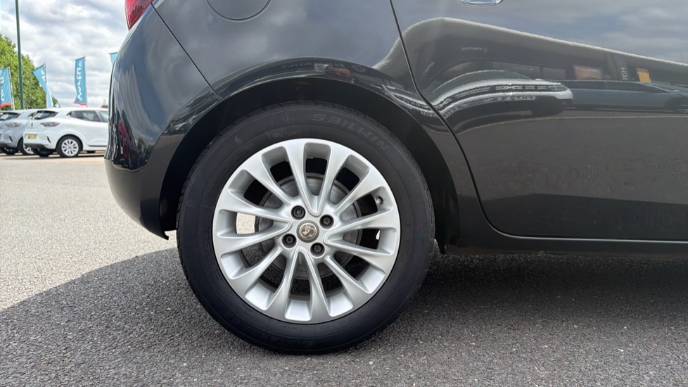 Vauxhall Corsa 1.2 SE 5dr Petrol Hatchback - Image 7